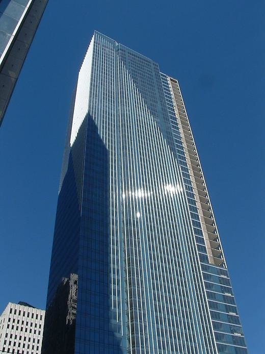 millennium tower в сан-франциско фото