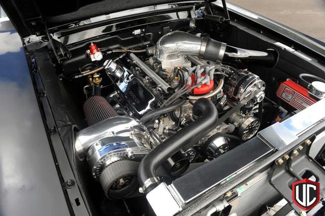 Ford mustang двигатель