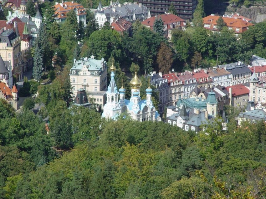 чехия. карловы вары. собор панорама фото