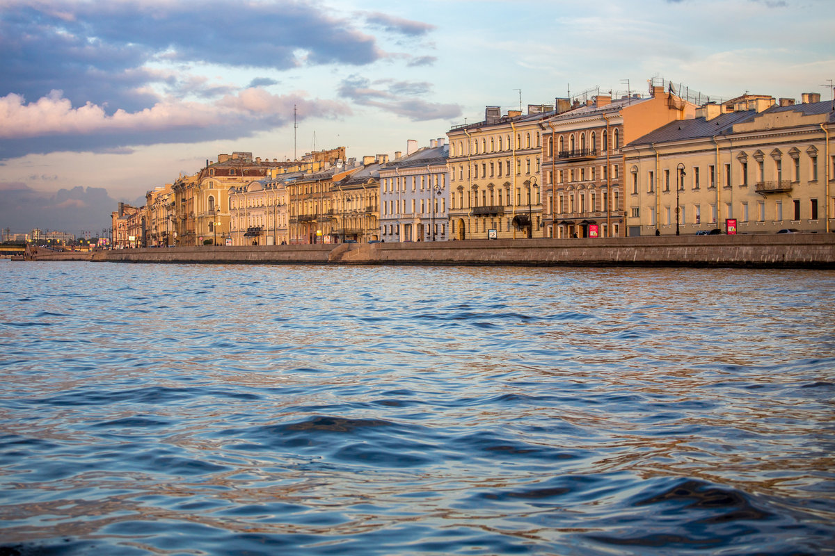 набережная невы в санкт петербурге фото