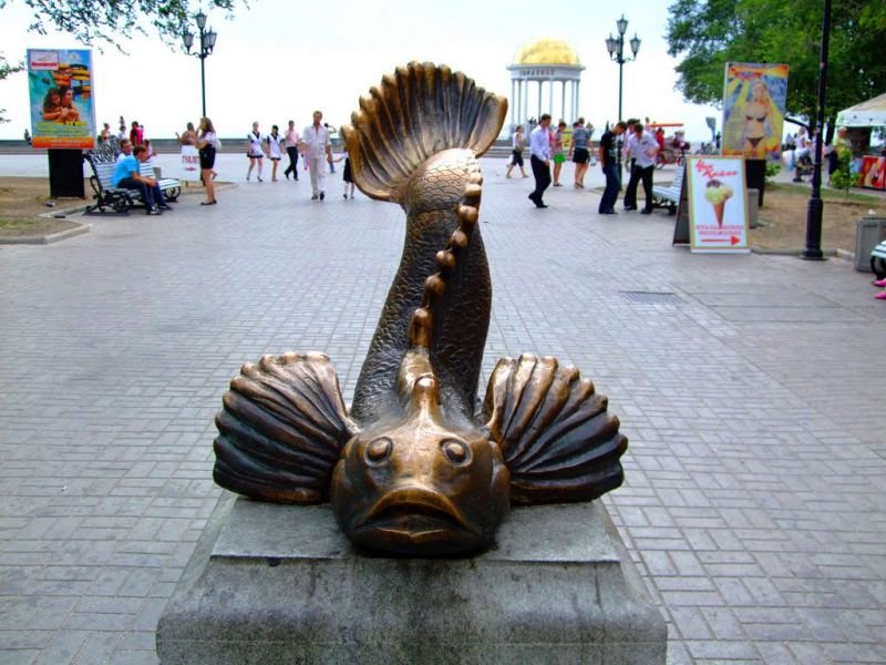 памятник бычку кормильцу в бердянске фото