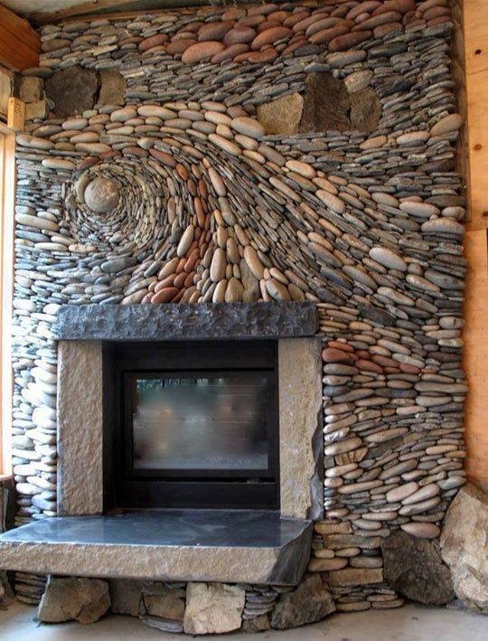 камин из морского камня фото