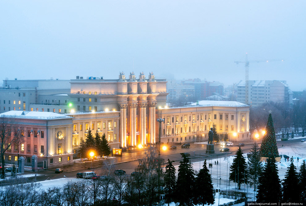 фото площадь куйбышева в самаре зимой фото