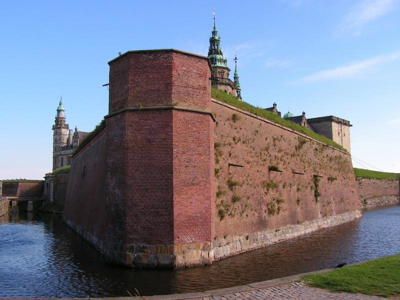 замок кронборг фото