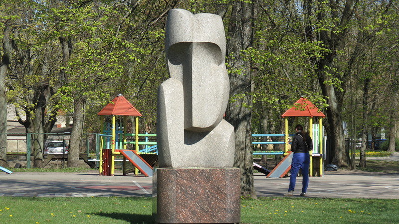 парк скульптур в клайпеде фото