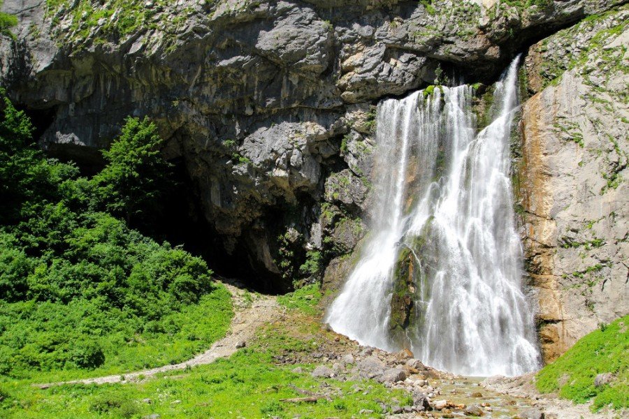 гегский водопад абхазия фото