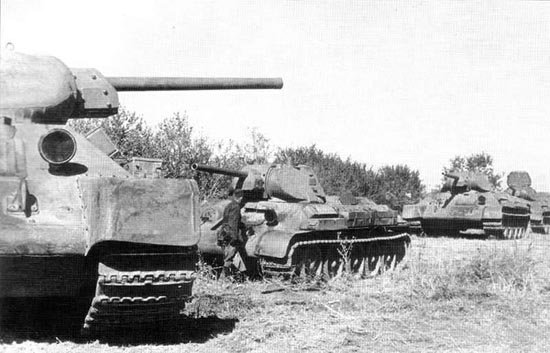 танк т 34 прохоровка 1943 фото