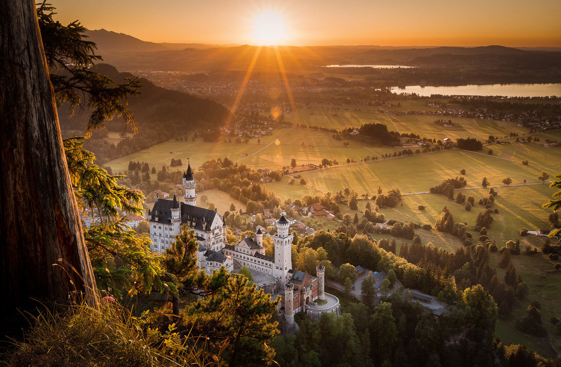замок нойшванштайн германия фото