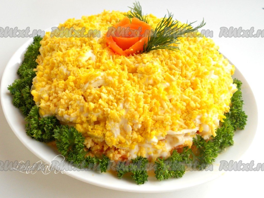 Салат "Мимоза" с плавленным сыром - рецепт с фото