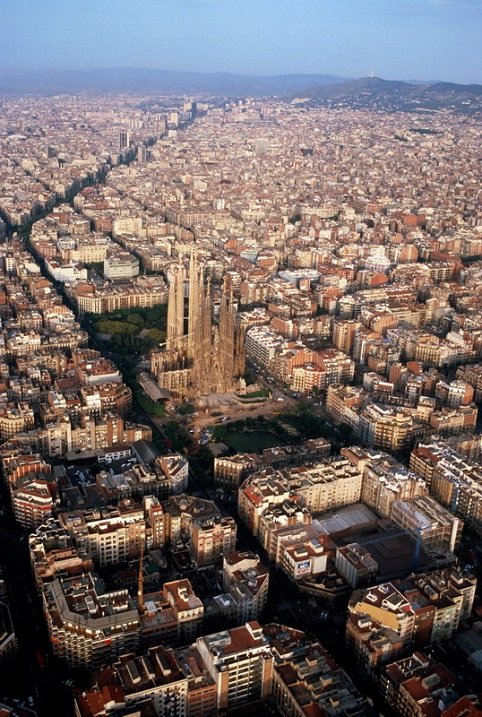 саграда фамилия в барселоне фото