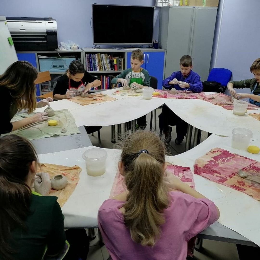 Photo by Дополнительное образование on December 09, 2021. May be an image of one or more people, people standing and indoor.