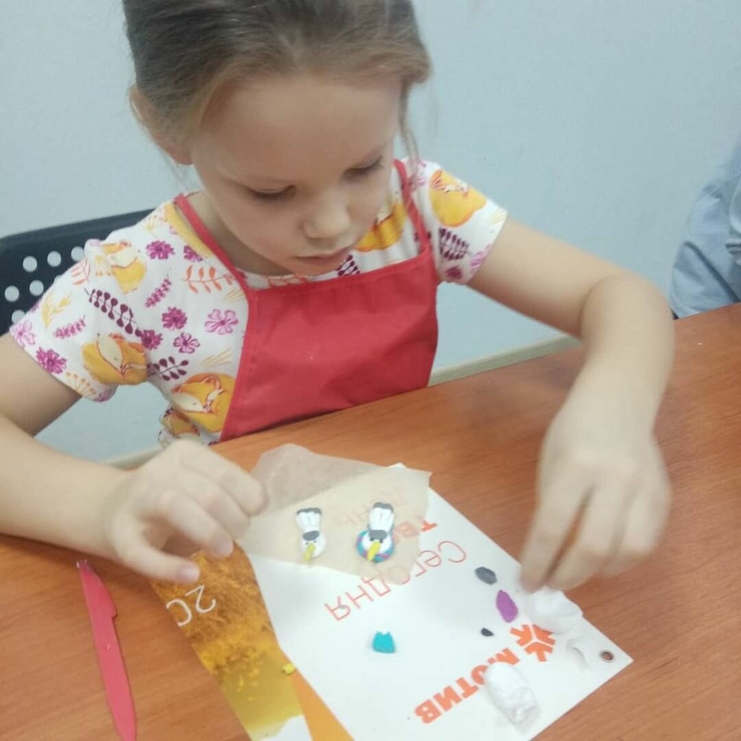 Photo by Дополнительное образование on December 07, 2021. May be an image of child and indoor.