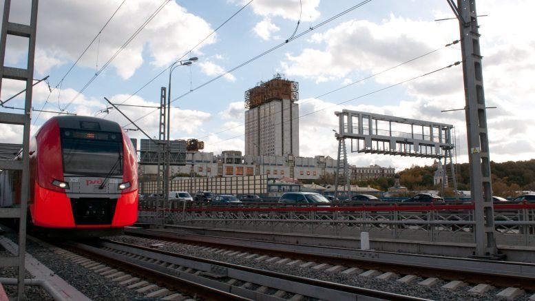 ласточка москва фото