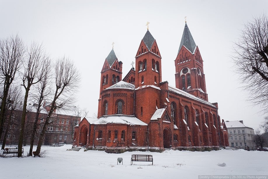 храм архангела михаила в черняховске фото