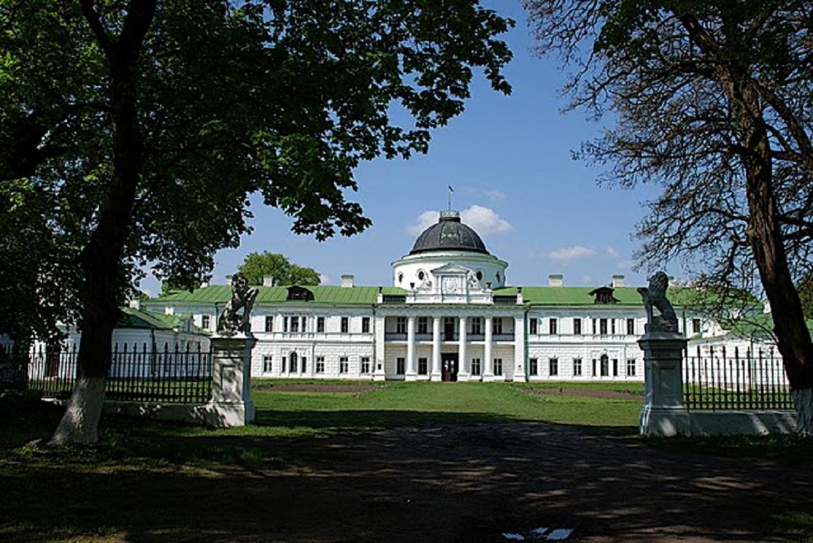 Дворцовый комплекс в Качановке 