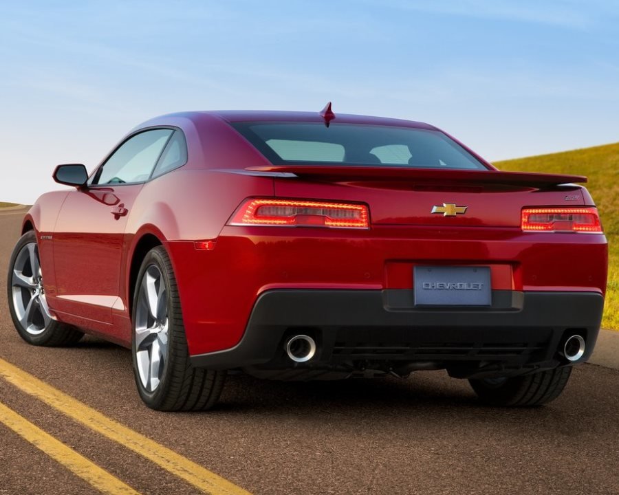 chevrolet camaro ss сзади фото
