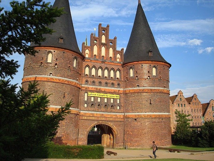 Хольстентор голштинские ворота: фото, изображения и картинки