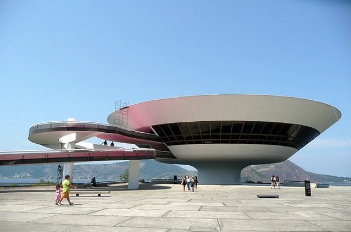 музей современного искусства. нитерой, бразилия фото