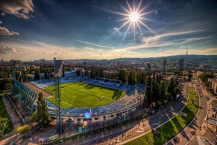 стадион фото