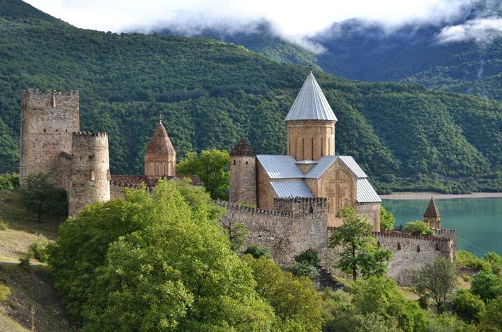 ананури грузия фото