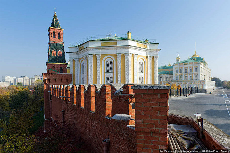 оружейная башня московского кремля фото