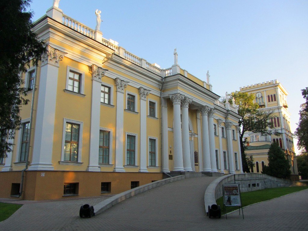 гомель дворец румянцевых паскевичей фото