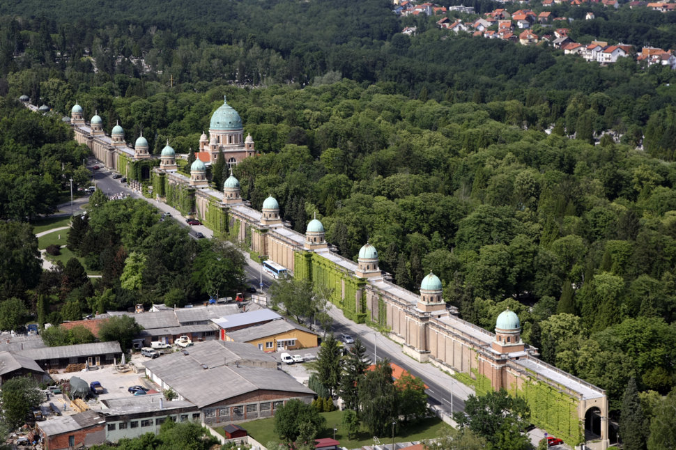 кладбище мирогой загреб фото