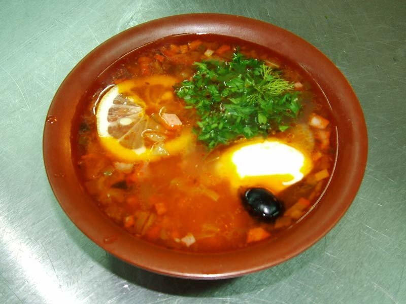солянка сборная мясная фото