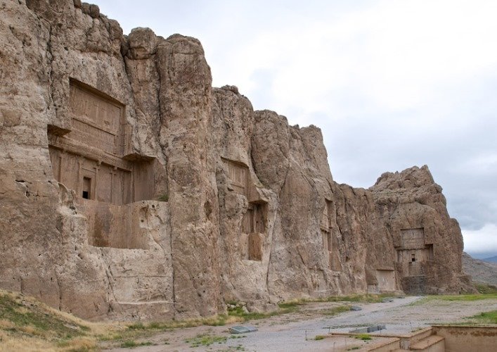 накше рустам иран фото