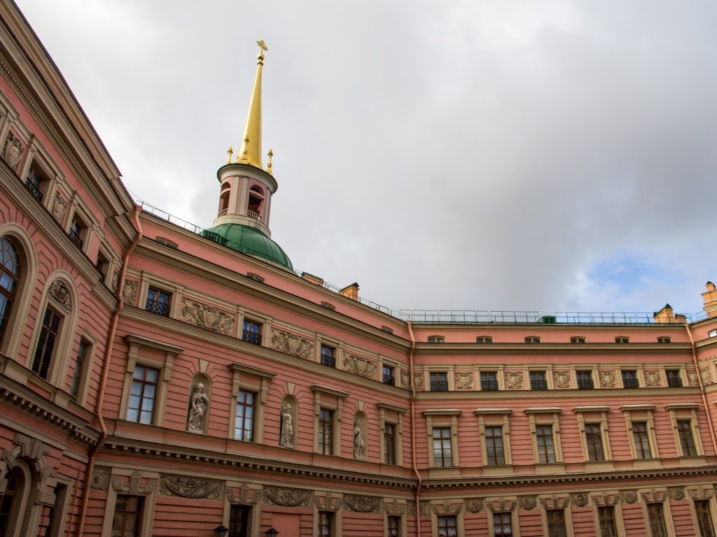 михайловский замок фото