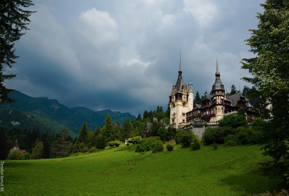 замок пелеш румыния фото