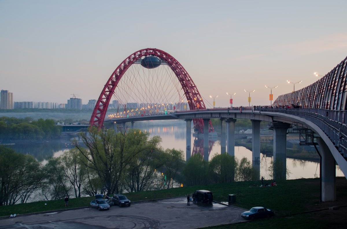 живописный мост в москве фото