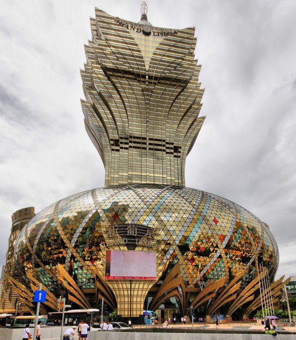 отель-казино grand lisboa. макао, китай. фото