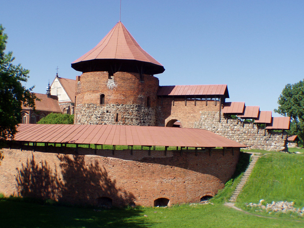 каунасский замок литва фото