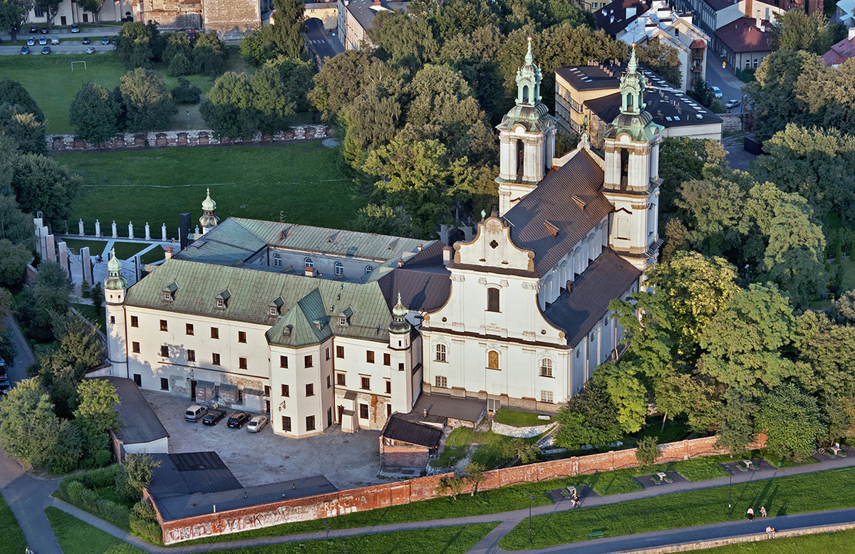 замок ксёнж в польше фото
