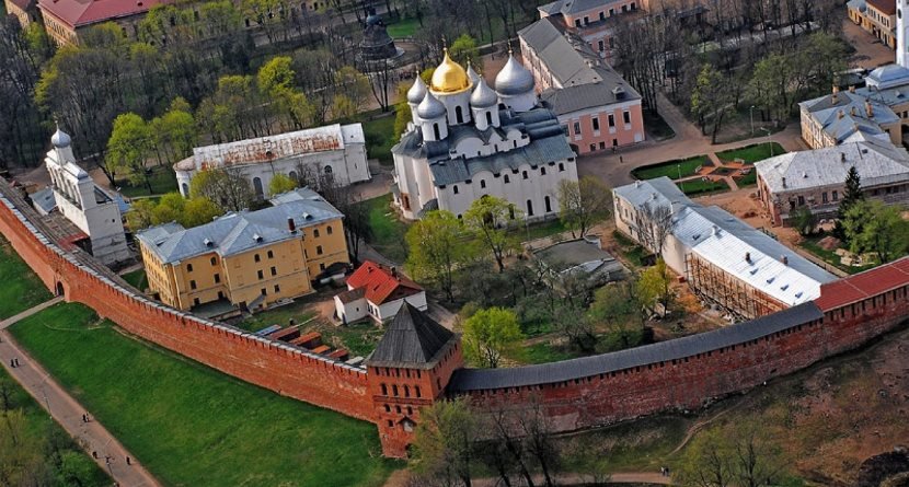 новгородский кремль детинец фото