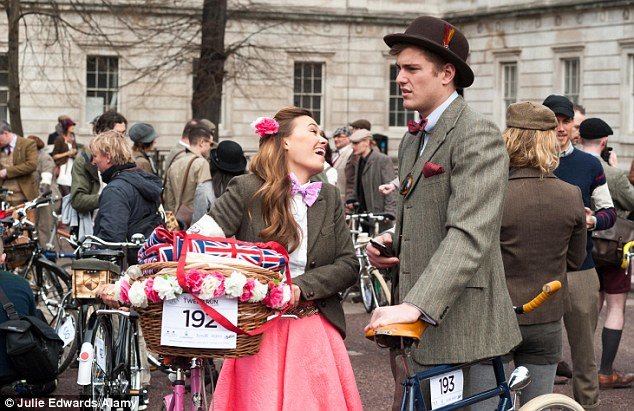 Tweed Run фото