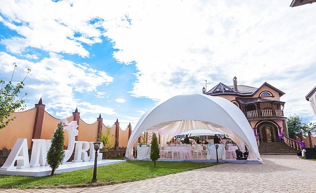 переяславская слобода шатер фото