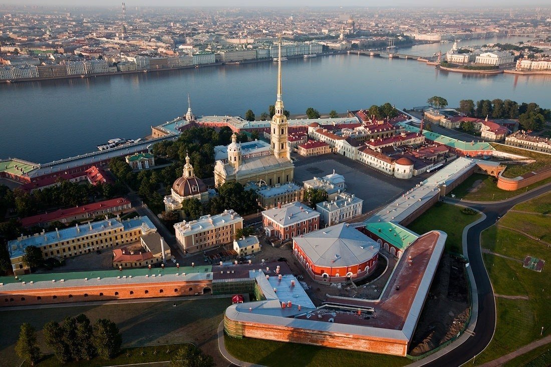 петропавловская крепость в санкт петербурге фото