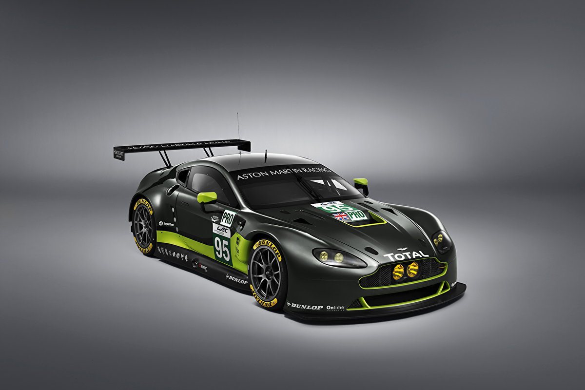 aston martin vantage gte 2017 фото