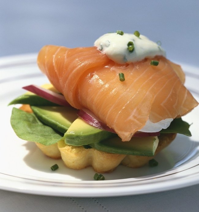 smoked salmon canapes фото