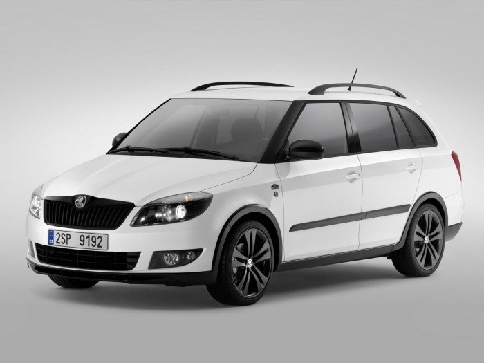 skoda fabia универсал 2013 фото