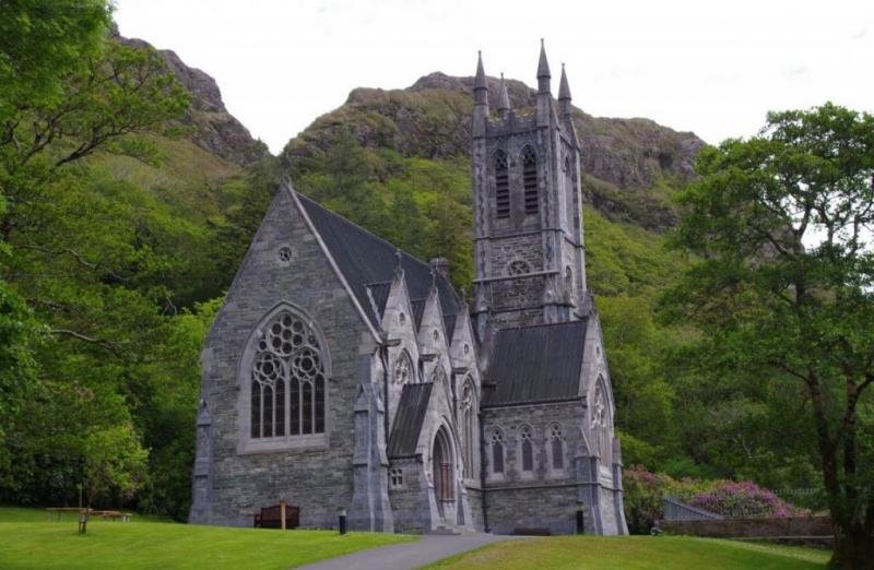 gothic church фото