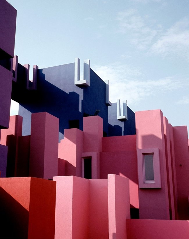 muralla roja рикардо бофилл фото
