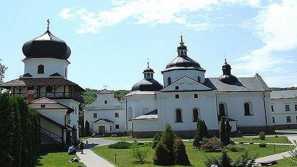 креховский монастырь фото