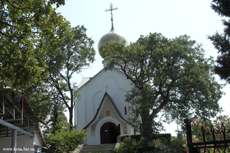 храм николая чудотворца в массандре фото