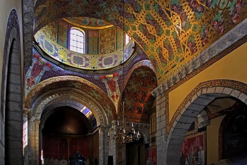 Внутренне убранство Армянского собора