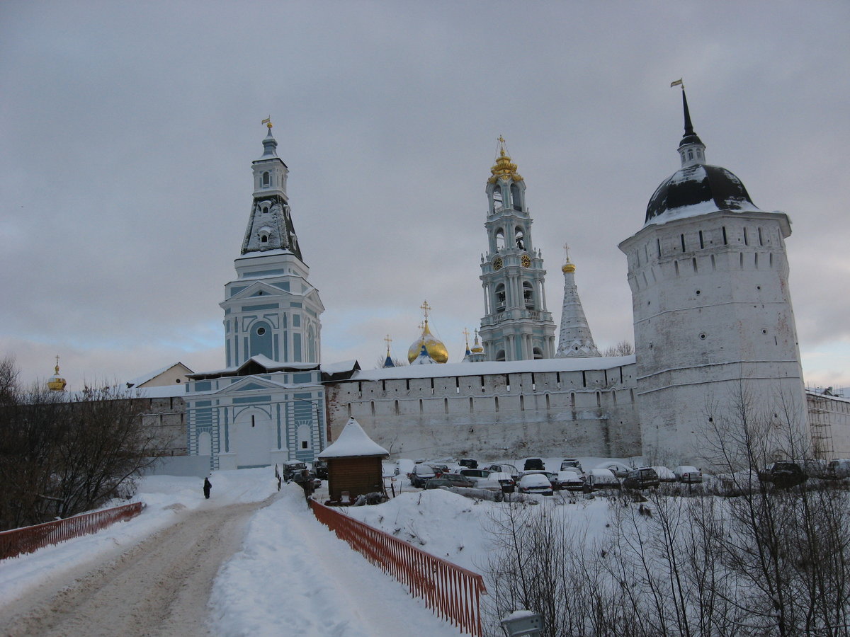 троице-сергиева лавра башни фото