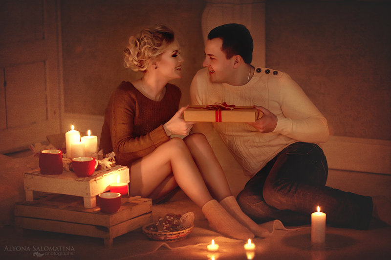 Романтический секс при свечах в спальне