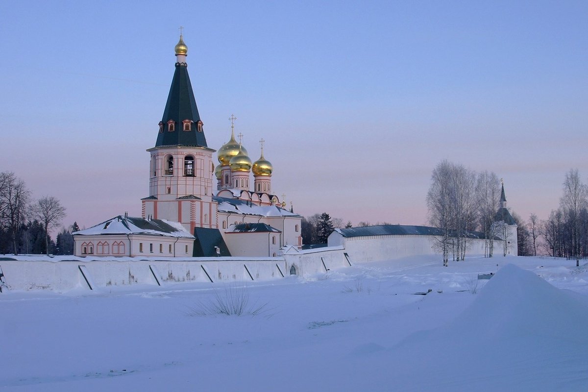валдай монастырь зима фото